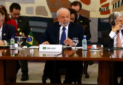 Lula propuso revivir Unasur y trabajar para abandonar el dólar del comercio regional