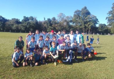 La Escuela Municipal de Fútbol Infantil de San Antonio crece con más de 40 inscriptos