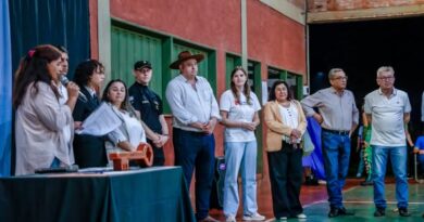 SALTO ENCANTADO VIVIÓ UNA GRAN APERTURA DE LA ESTUDIANTINA MUNICIPAL 2026