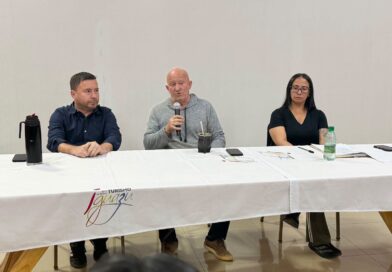 Puerto Iguazú busca fortalecer el transporte turístico y acompañar a los trabajadores del sector