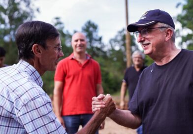 Passalacqua anunció un aumento salarial del 8,5% para empleados públicos y jubilados de Misiones